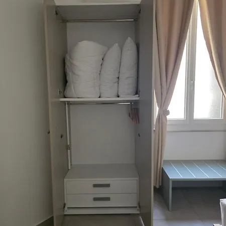 Candy's Dream Gasthof La Spezia